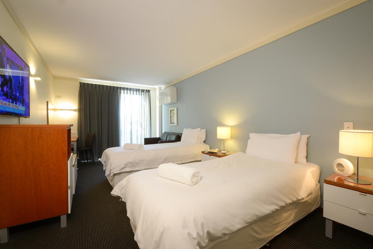Sullivans Hotel Perth Exterior photo